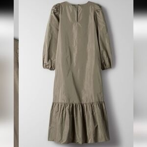 Aritzia Wilfred Sedona Dress Puff Sleeves Drop Waist Size XXS Dried Basil Green.